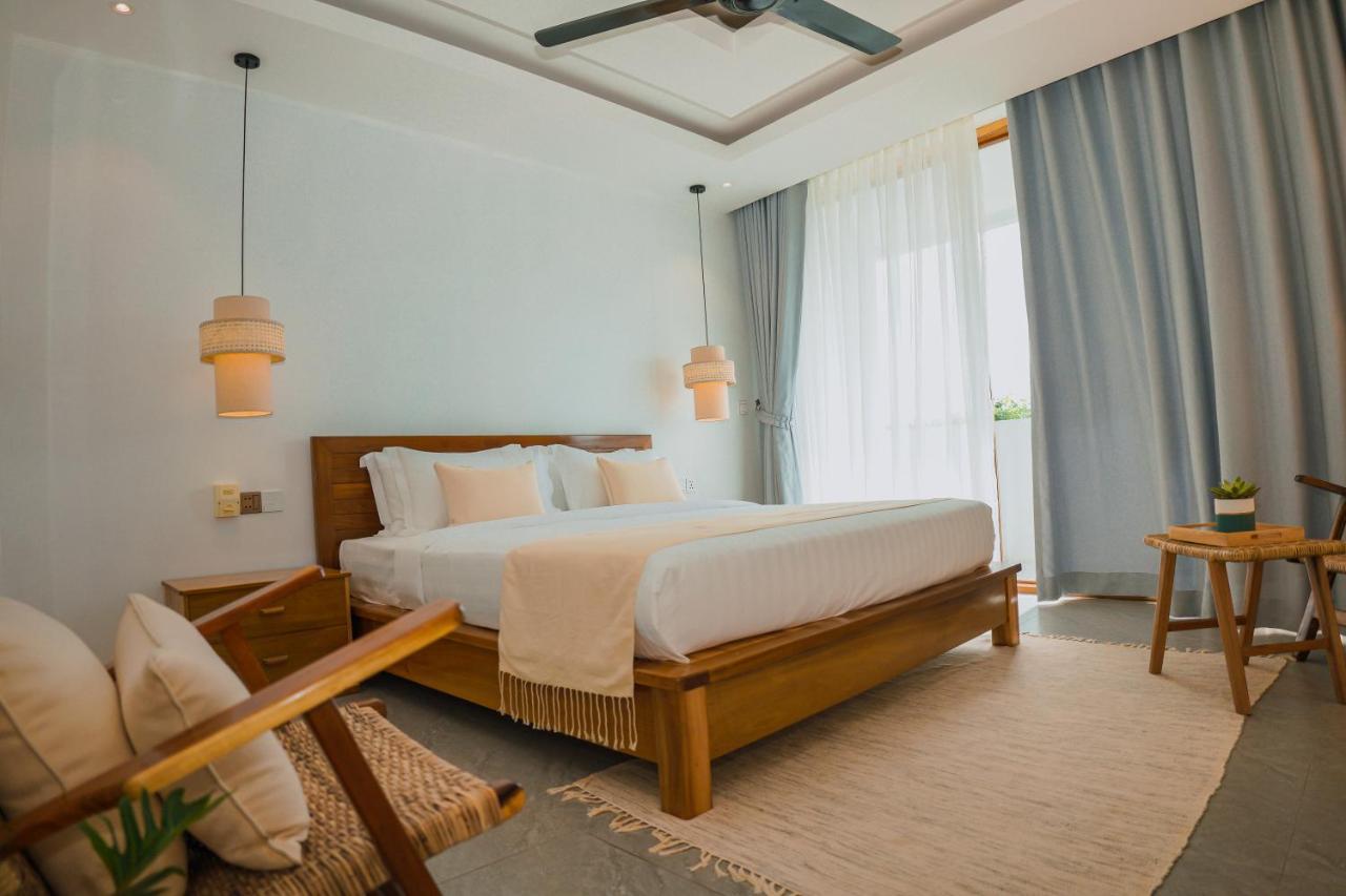 Montagne Boutique Hotel Kampot Exterior photo