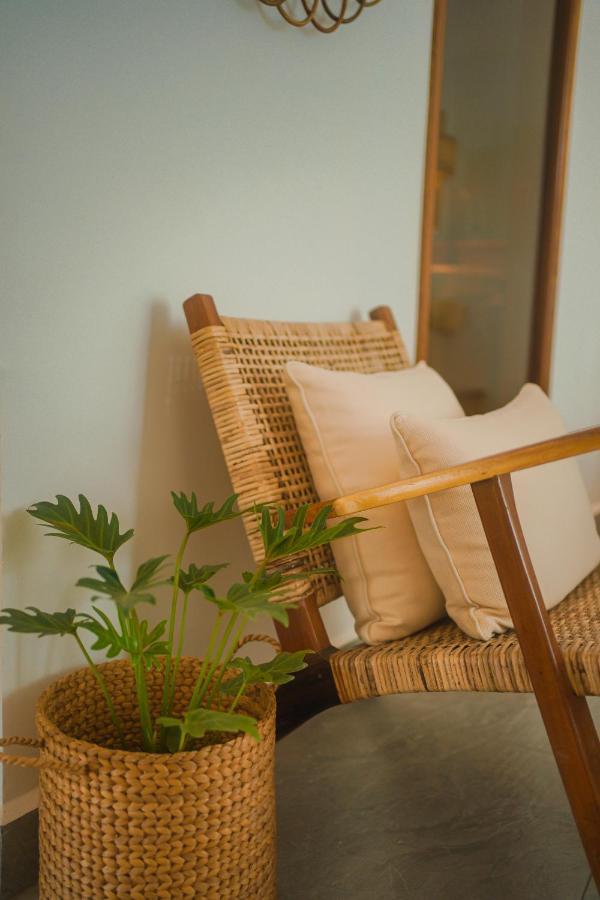 Montagne Boutique Hotel Kampot Exterior photo